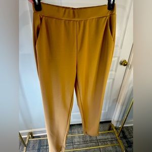 Women’s dress pants jogger style